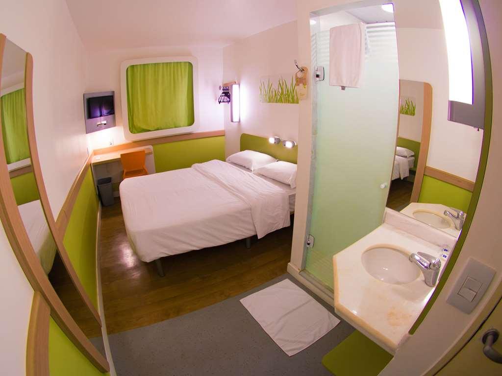 Ibis Budget Сертанзинью Номер фото