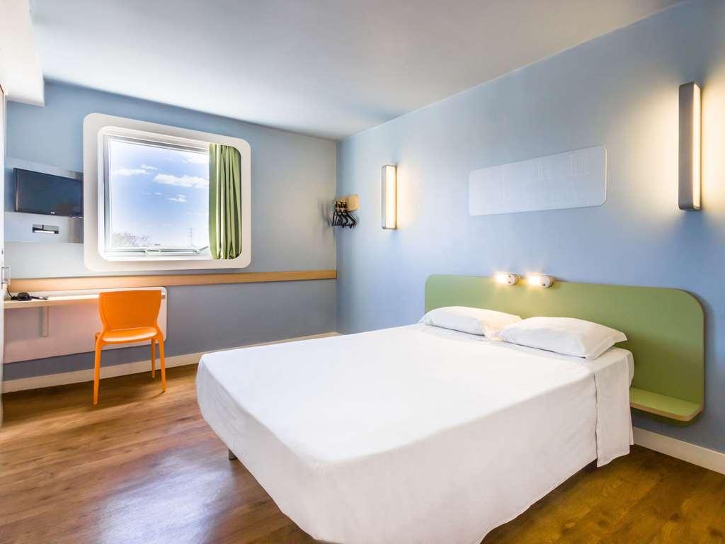 Ibis Budget Сертанзинью Номер фото