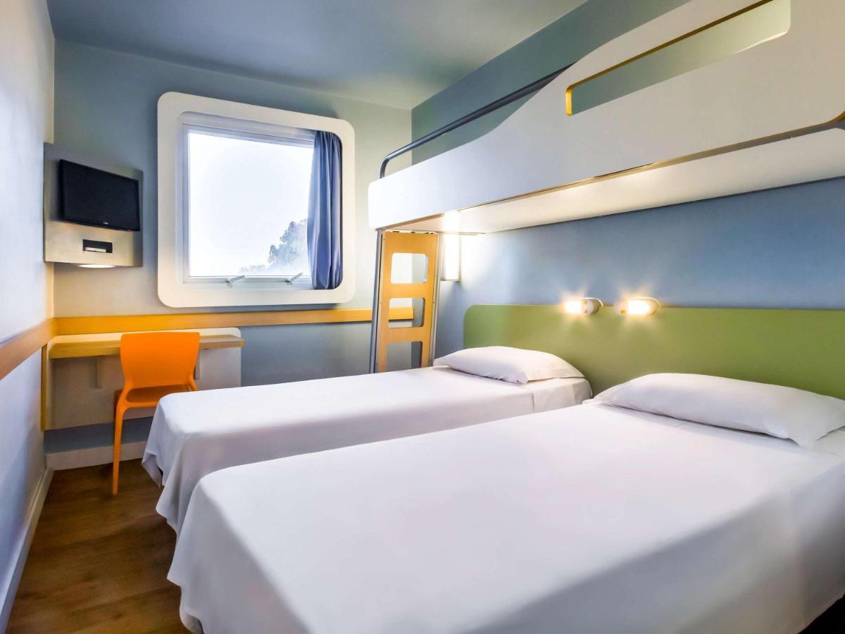 Ibis Budget Сертанзинью Экстерьер фото