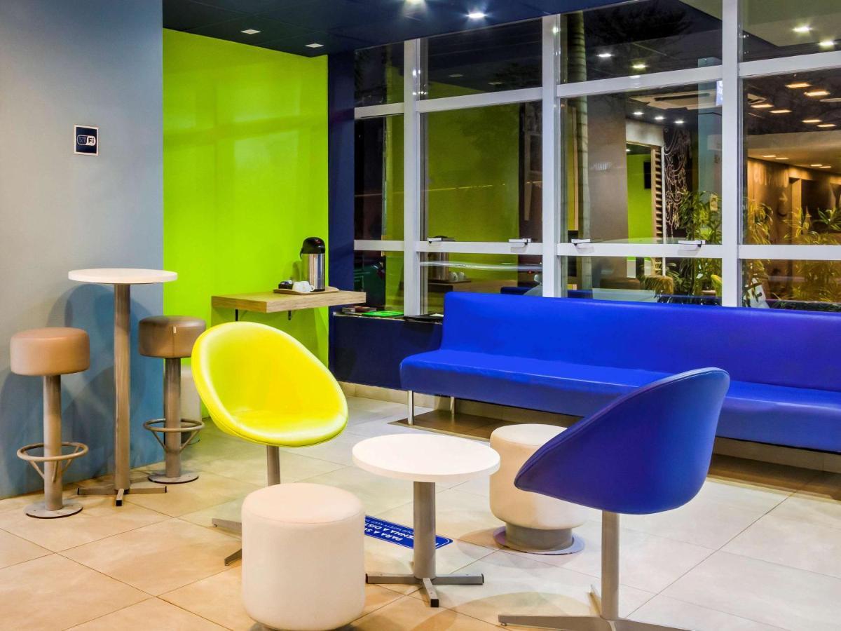Ibis Budget Сертанзинью Экстерьер фото
