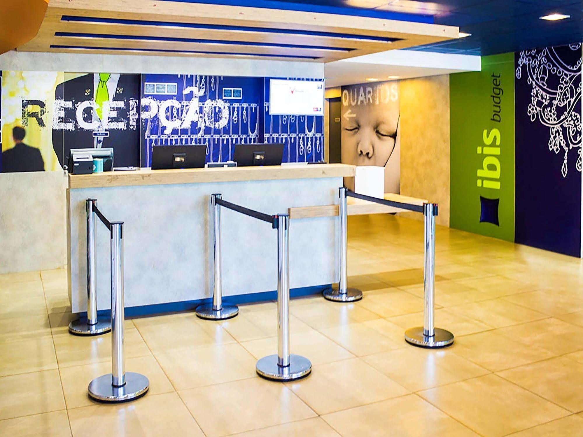 Ibis Budget Сертанзинью Экстерьер фото