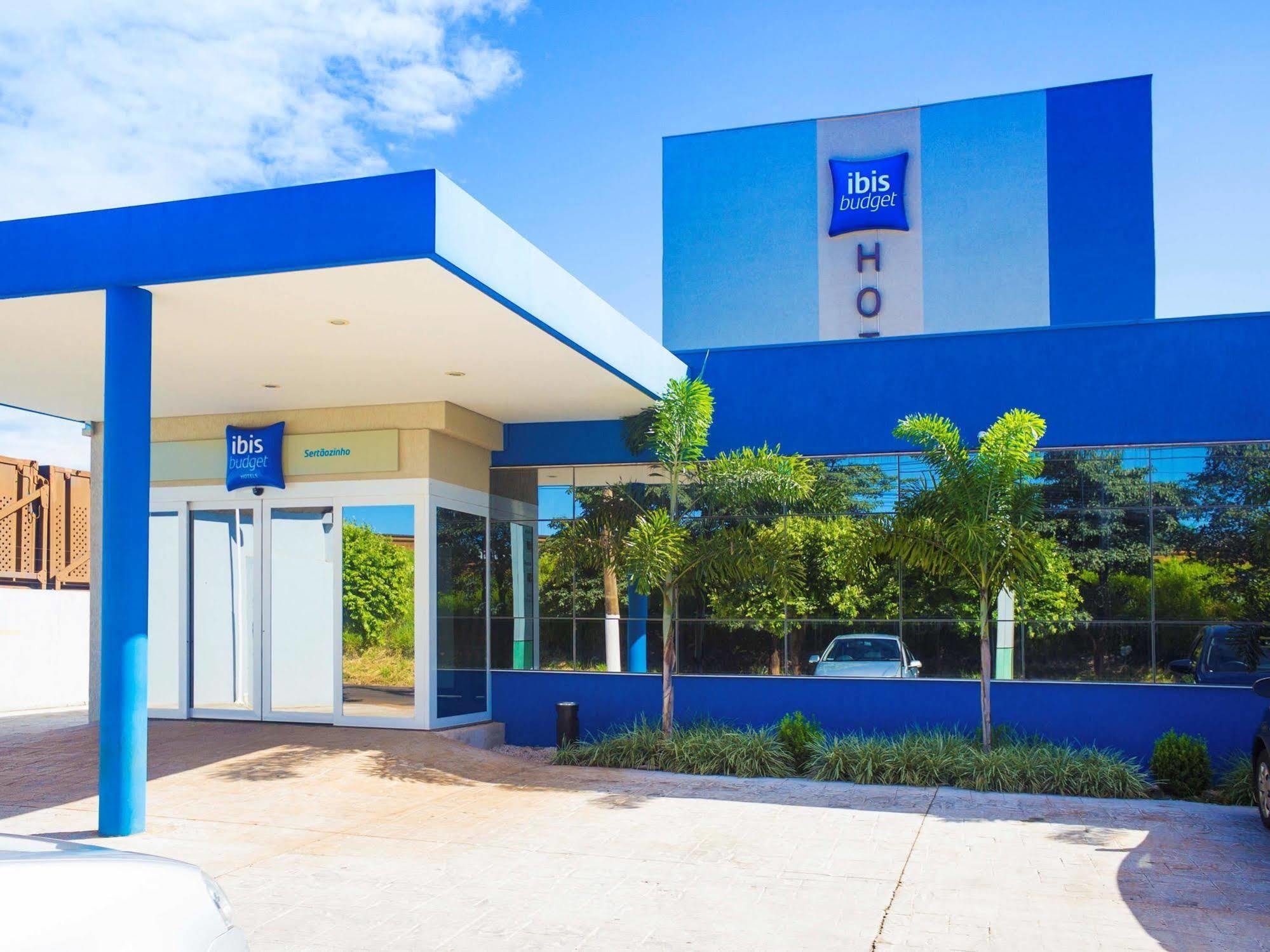 Ibis Budget Сертанзинью Экстерьер фото