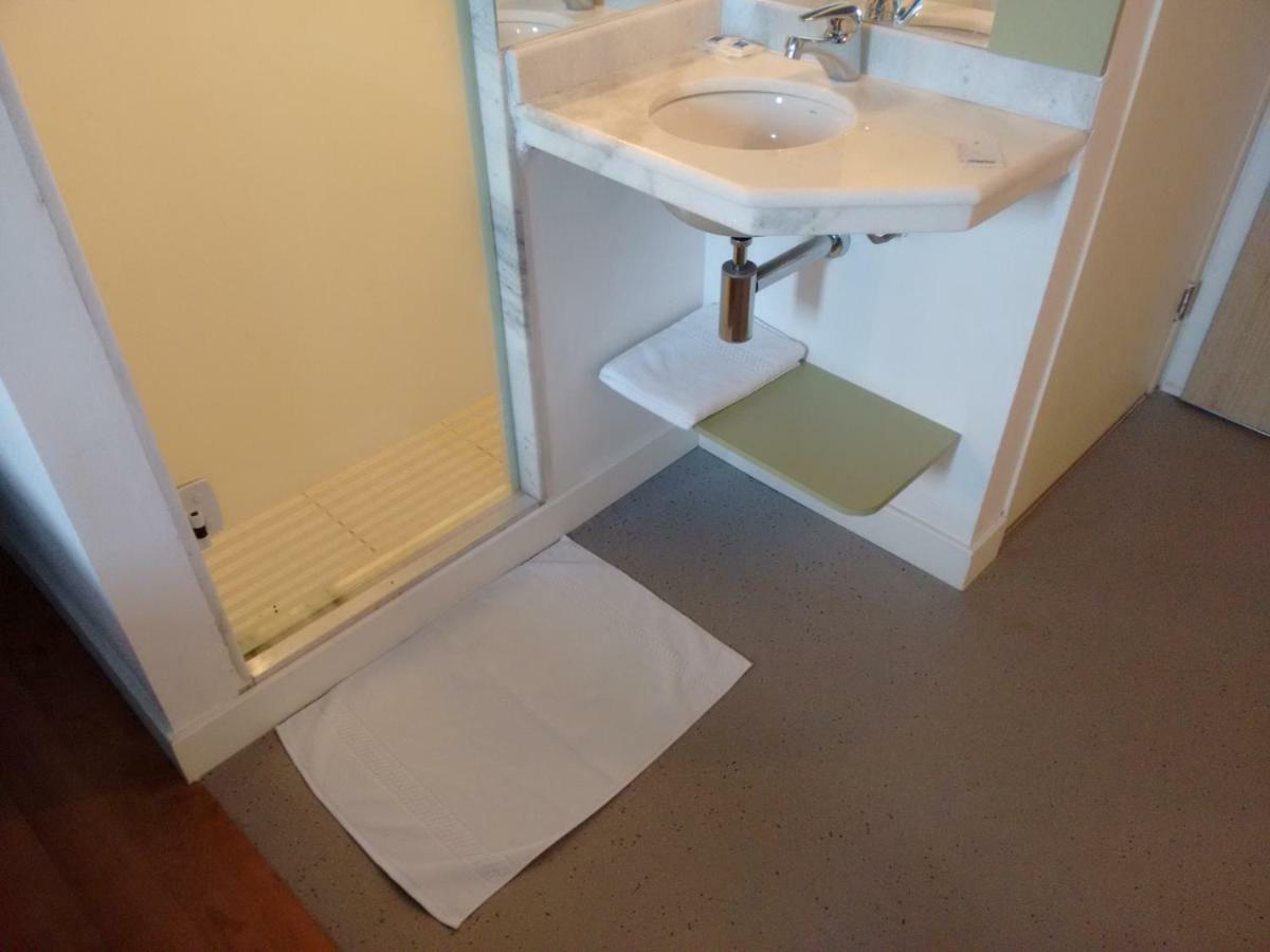 Ibis Budget Сертанзинью Экстерьер фото